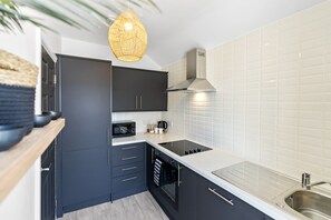 Apartment, Private Bathroom | Shared kitchen