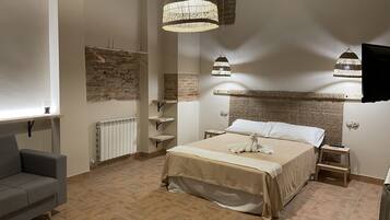 6 Schlafzimmer, Reisekinderbett, kostenloses WLAN, Bettwäsche