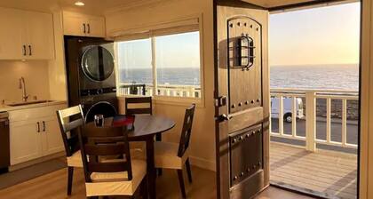 Ocean/Beach Front đđw/ Sweeping Oceanviewsđ
đłđȘ