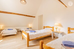 2 bedrooms, internet