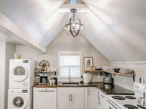 Beautiful Green Ridge Apartment in Scranton