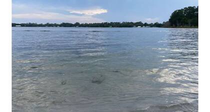 Relaxing Lakefront Getaway on Private Lake in FL