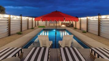 Outdoor pool, a heated pool
