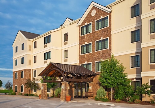 Suite in Davenport | Free Breakfast, Free Wi-Fi