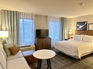 Cofres nos quartos, ferros/tábuas de passar roupa, Wi-Fi de cortesia