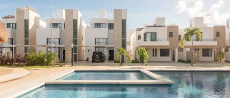 Alberca al aire libre