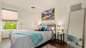 3 dormitorios, escritorio, tabla de planchar con plancha y wifi gratis