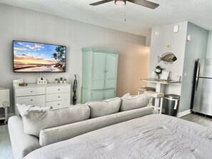 1 habitación, tabla de planchar con plancha, wifi gratis y ropa de cama 