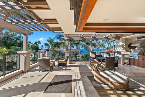 I.P.M PRESENTS: VILLA C302 - SPECTACULAR NEW REMODEL + GREAT OCEAN VIEW!  