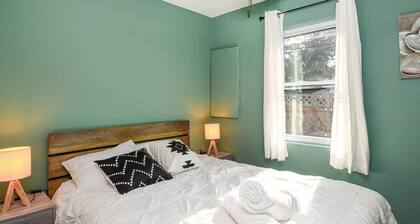 Culinary delight/Wi-Fi/Large Deck/Ample Parking