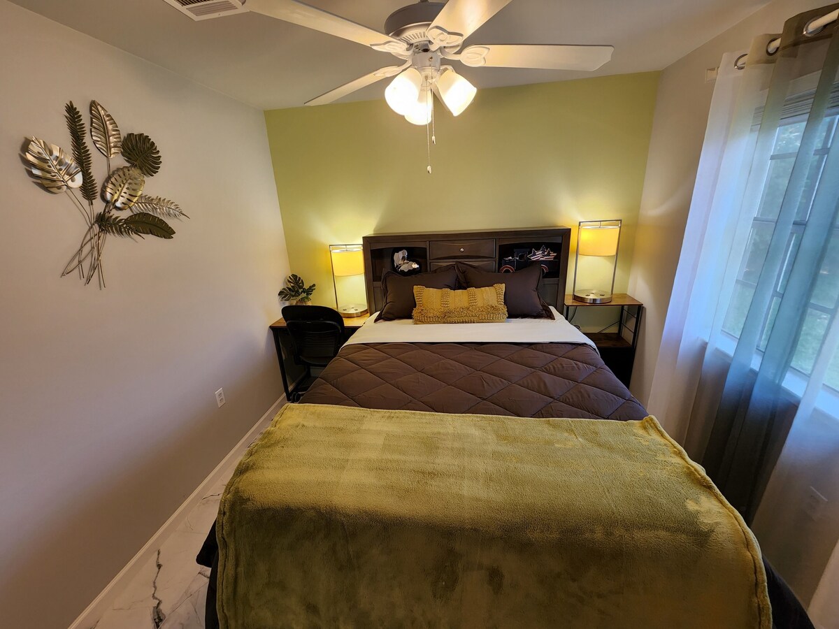 Photo 26 of Modern 3BR House near Downton Austin