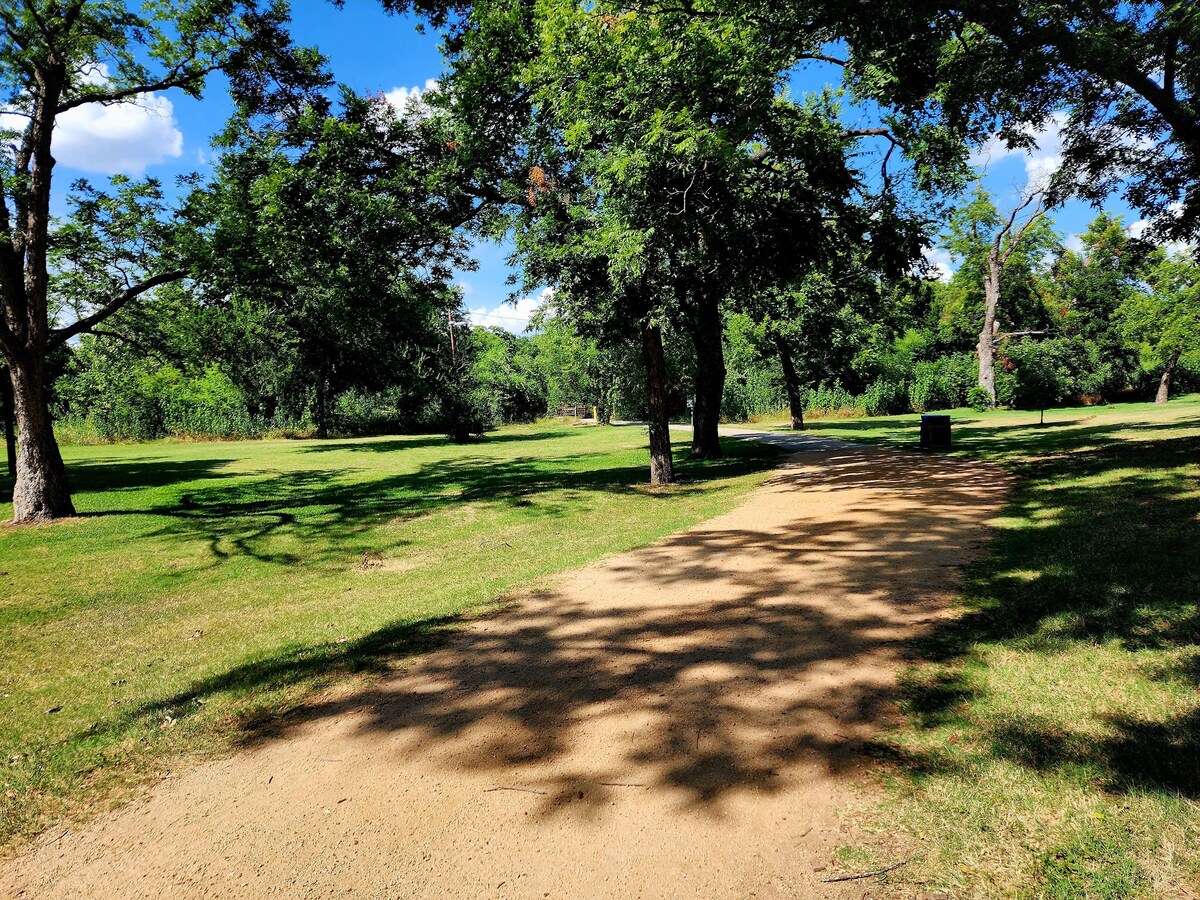 Photo 41 of Modern 3BR House near Downton Austin