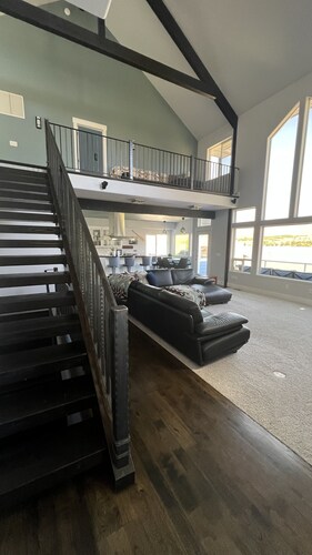 Spectacular Lake Front Home