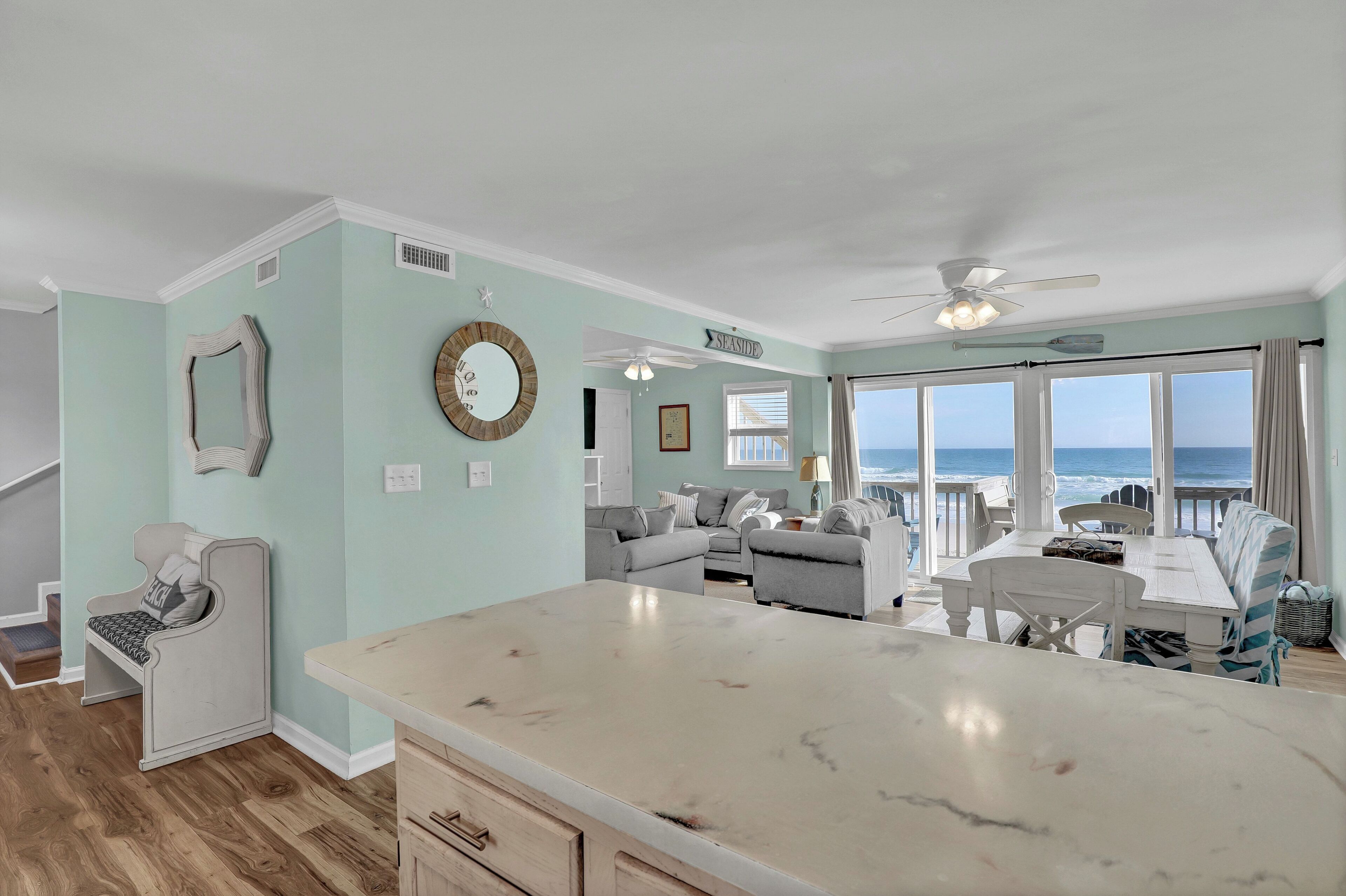 Smart TV, DVD player, books