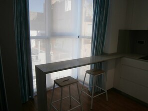 Interior - "Xot" 1bedroom+Sofa-bed 2/4 peoples, Streetview, centre village (Sant Carles De La Rapita)