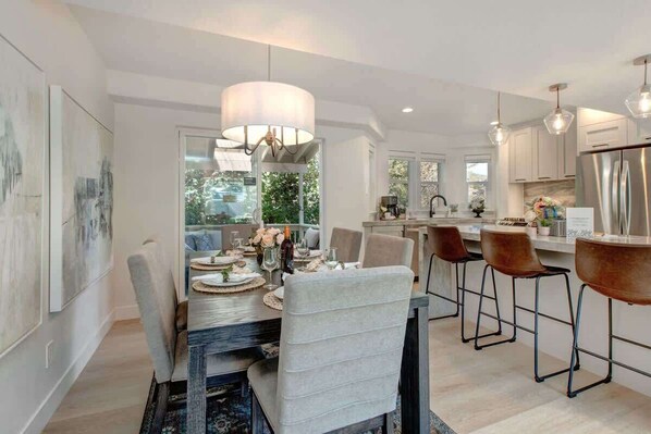 Dining - Abode at King's Gold, private hot tub, steps to Main Street, Old Town (Park City)