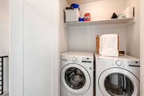 Interior - Abode at King's Gold, private hot tub, steps to Main Street, Old Town (Park City)