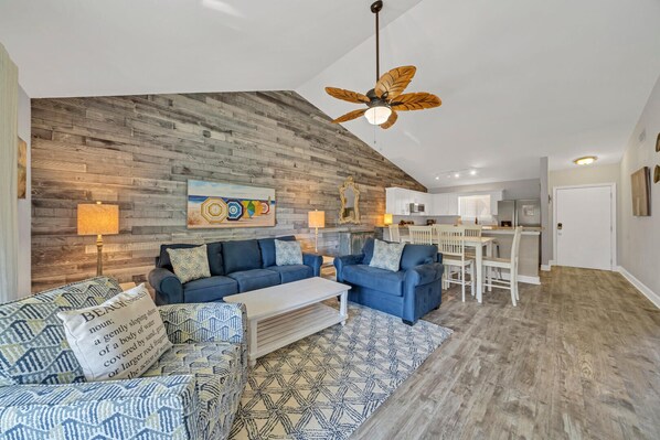 TV - Chateau La Mer 1603, Private Beach Access (Destin)
