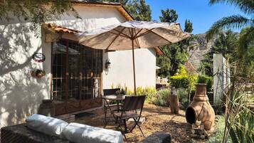 Standard Room | 1 bedroom, bed sheets