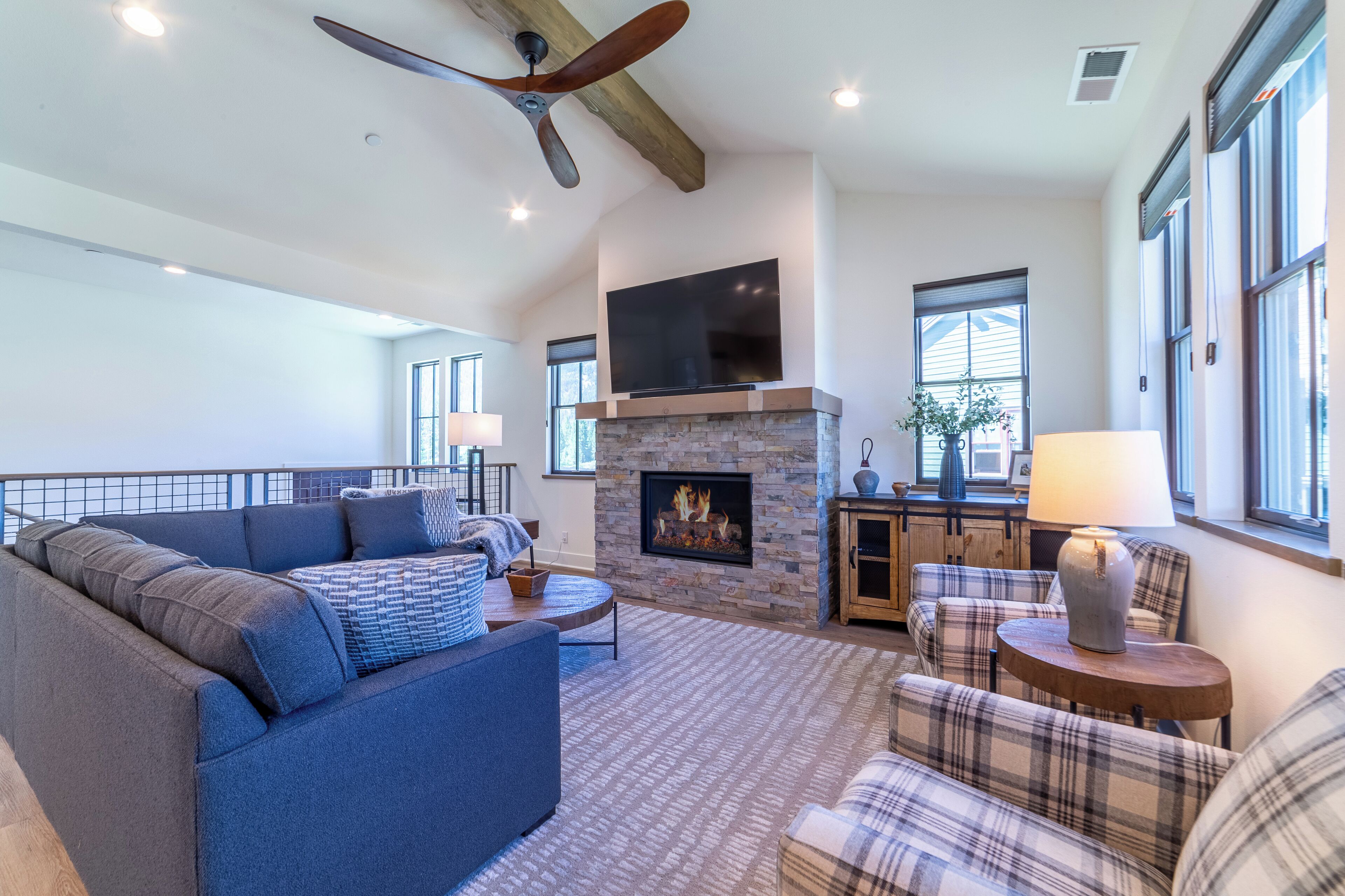 Smart TV, fireplace, foosball, table tennis