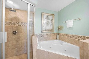 Shower, hair dryer, towels, shampoo - Gulf-Front Family Retreat Sleeps 10 with Pool and Hot Tub (Miramar Beach)