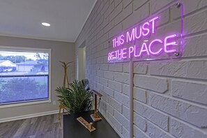 Interior - Tropical 5BR Pool Beach House - 5min from Beaches! (Seminole)