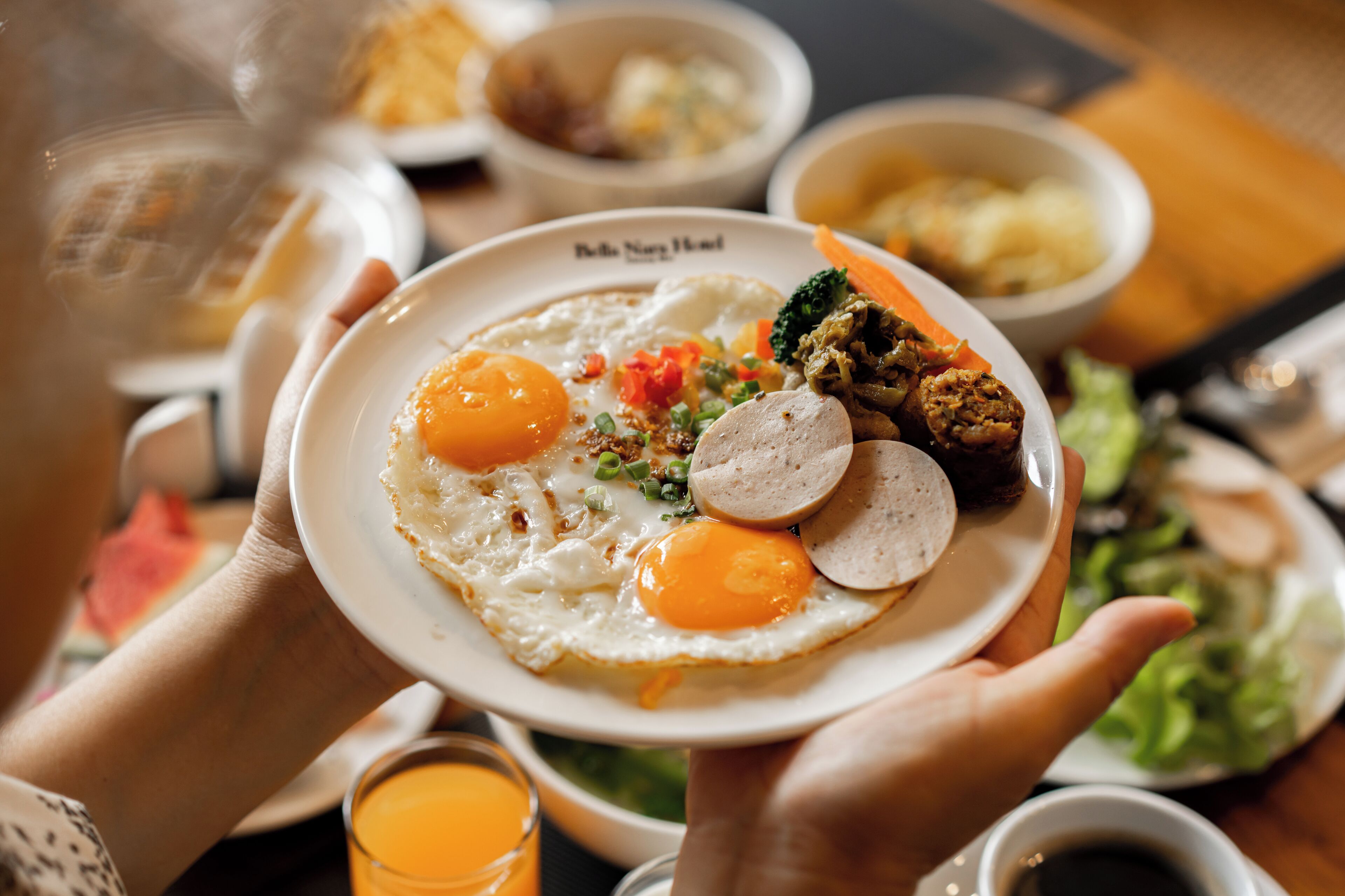 Café da manhã com buffet todos os dias (THB 600 por pessoa) 