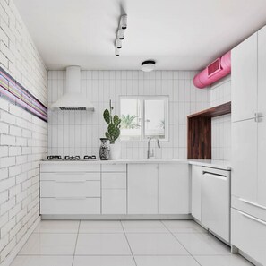 Fridge, microwave, stovetop, dishwasher