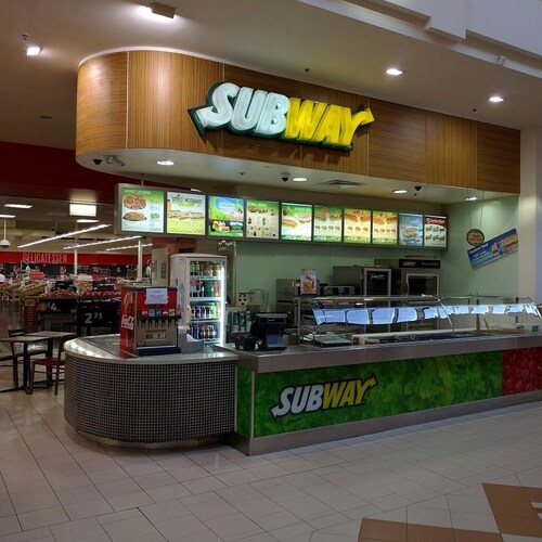 *PROMO!* Private 3-Bedroom House Near Shopping Mall, Airport! Free Wifi!