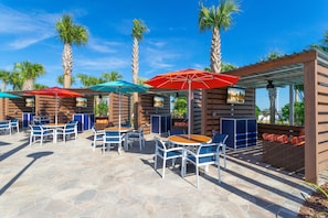 Outdoor dining - Exquisite 5BR Villa with Private Pool & Spa - Windsor Island - 3425 LW (Davenport)