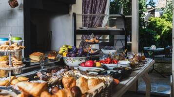 Daily buffet breakfast (EUR 24 per person)