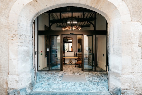 Fachada de la propiedad