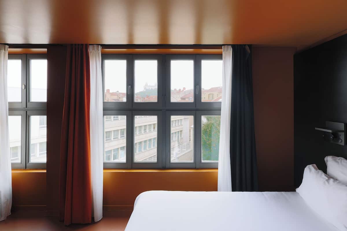 Sistema de insonorización y wifi gratis