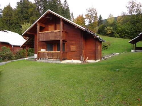 Chalet 3 Chambres 8 Pers, 800m Pistes, Parking Couvert, Poêle à Bois, Quartier Calme