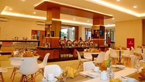 Restaurant - Grand Papua Hotel Sentani (Sentani)
