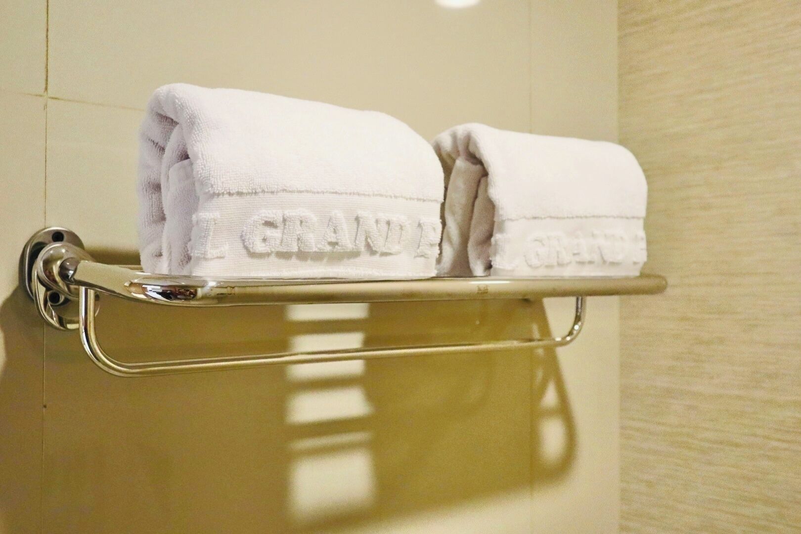 shower, free toiletries, hair dryer, slippers