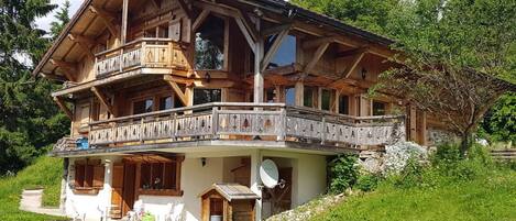 Esterni
