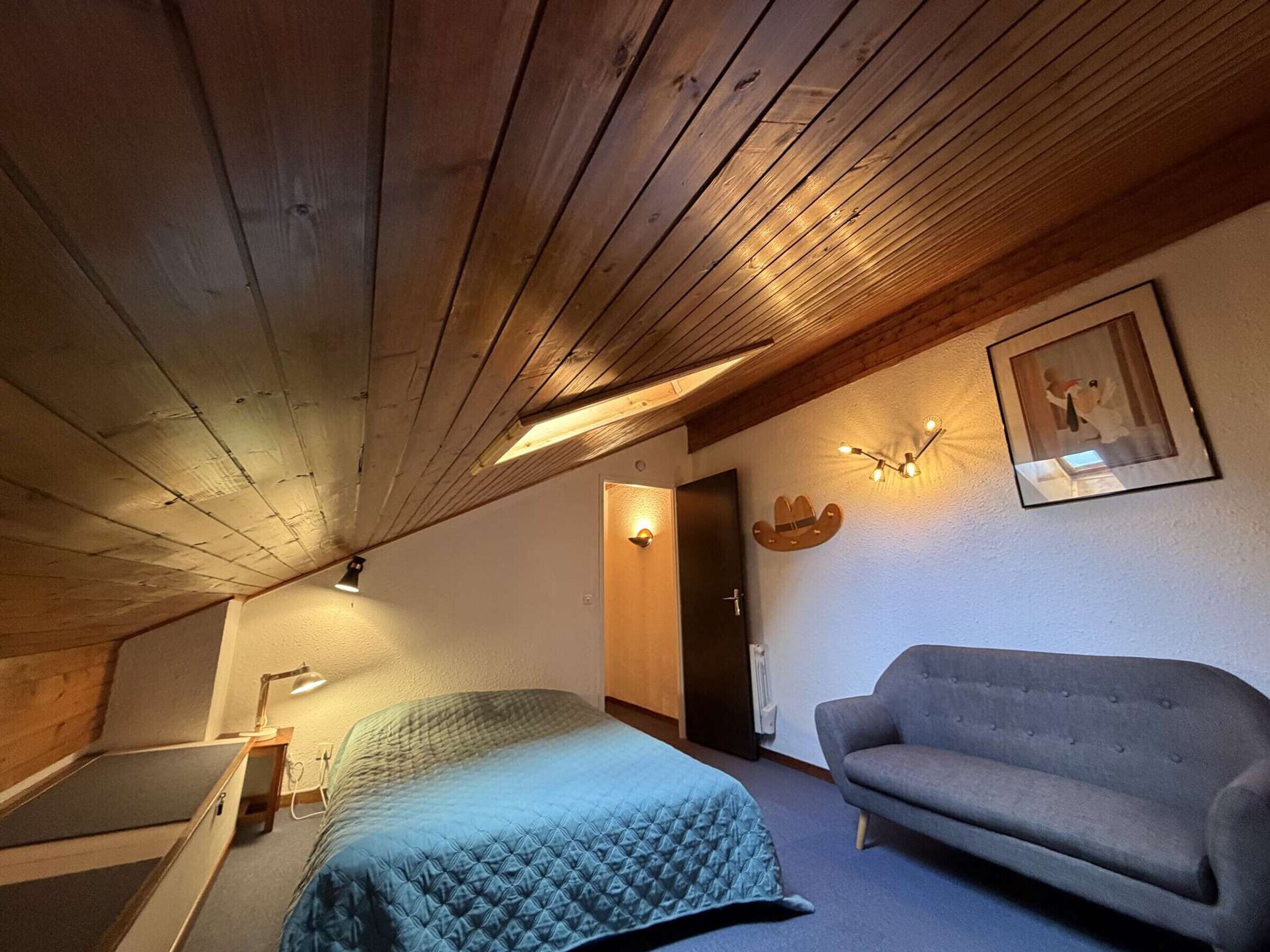 Modern 3-room Duplex Near Slopes, Sleeps 8 - Morillon