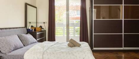 4 Schlafzimmer, Bügeleisen/Bügelbrett, kostenloses WLAN, Bettwäsche