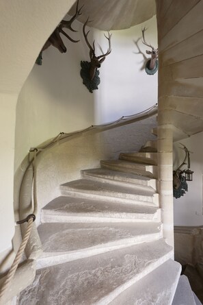 Deluxe Apartment, Private Bathroom (Bel Étage) | Miscellaneous - Urlaub im Wasserschloss Irmelshausen (Höchheim)