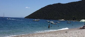 Thalatta & Oros'' Μεζονέτα δίπλα στη θάλασσα