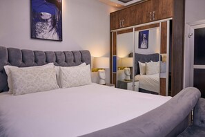 3 quartos, ferros/tábuas de passar roupa, Wi-Fi de cortesia