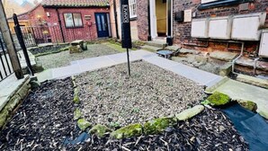 Property grounds - Swordfish Cottage **Next to the Harbour** (Whitby)