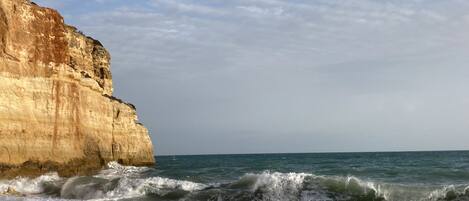 بالقرب من الشاطئ، مناشف للشاطئ