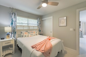 2 chambres, fer et planche à repasser, Wi-Fi gratuit, draps fournis