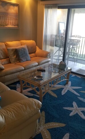 Smart TV, DVD player