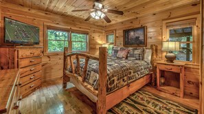 Room - Lake Vista Lodge by Escape to Blue Ridge (Blue Ridge)