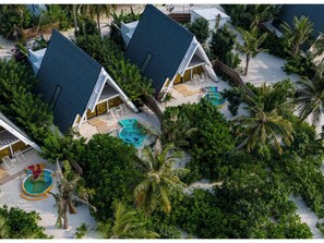 Haruge Beach Villa with Private Pool | Hypo-allergenic bedding, down duvets, free minibar, in-room safe - Oaga Art Resort (Maaranfushi)