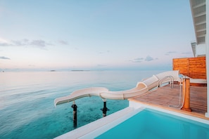 Odi Water Villa with Private Pool | Hypo-allergenic bedding, down comforters, free minibar, in-room safe
