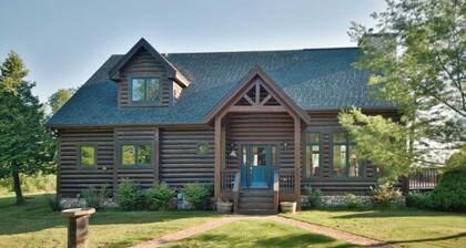 Incredible Custom Log Home w/ Lake Views for Days